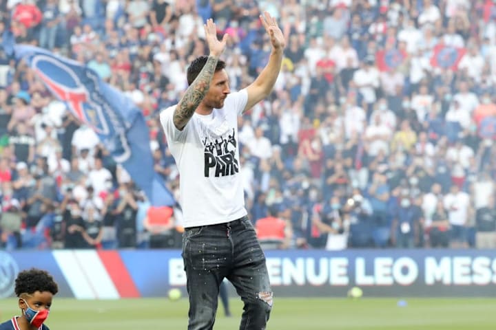 Lionel Messi, Leo Messi