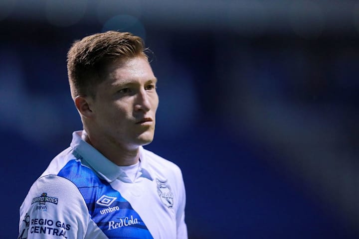 Alejandro Chumacero en un partido del Puebla.