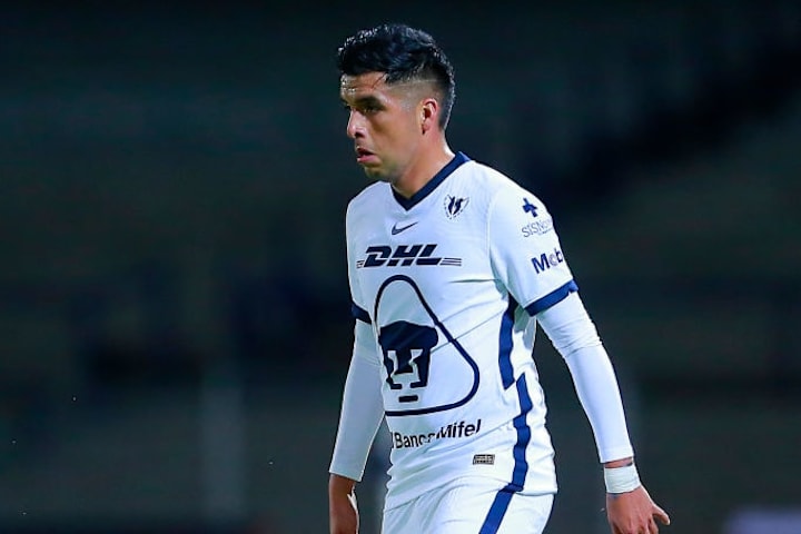 Pumas UNAM v Cruz Azul - Playoffs Torneo Guard1anes 2020 Liga MX