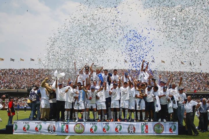 Pumas v Morelia - Clausura 2011