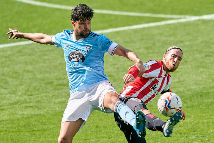 Iker Muniain, Nestor Araujo