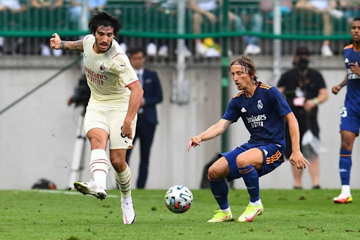 Sandro Tonali, Luka Modric