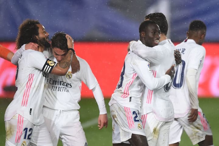 Varios jugadores del Real Madrid