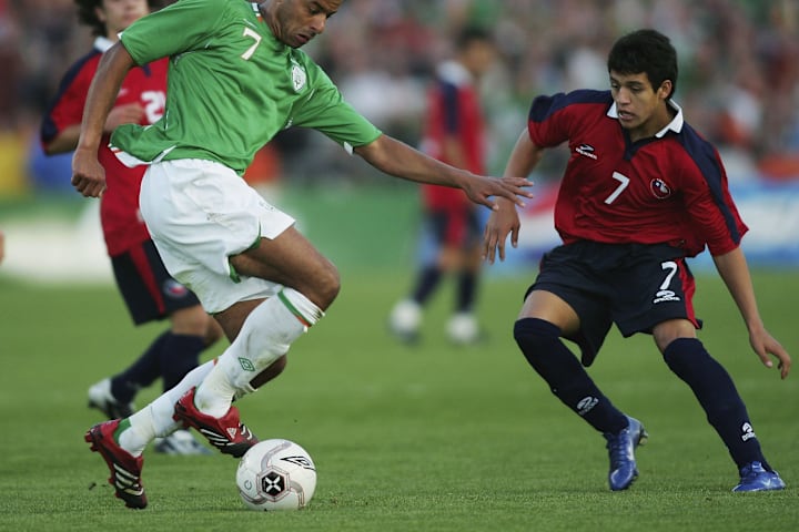 Alexis Sánchez debutó con Chile en 2006