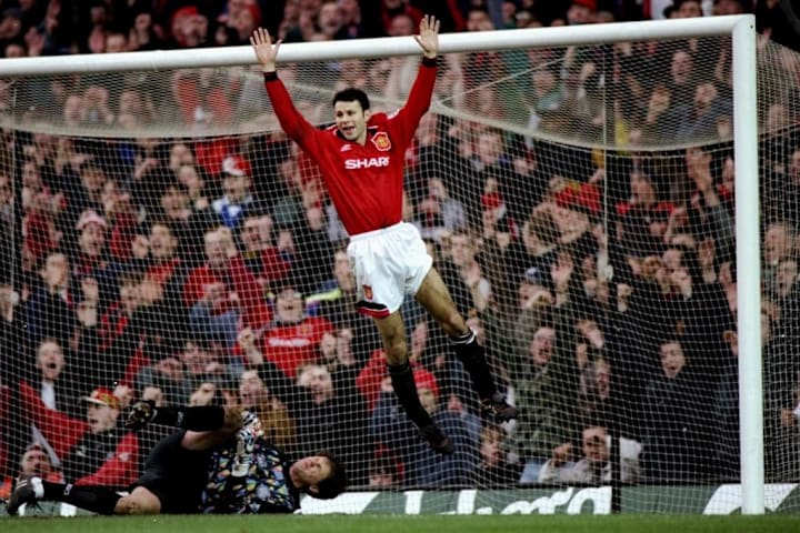Ryan Giggs of Manchester United