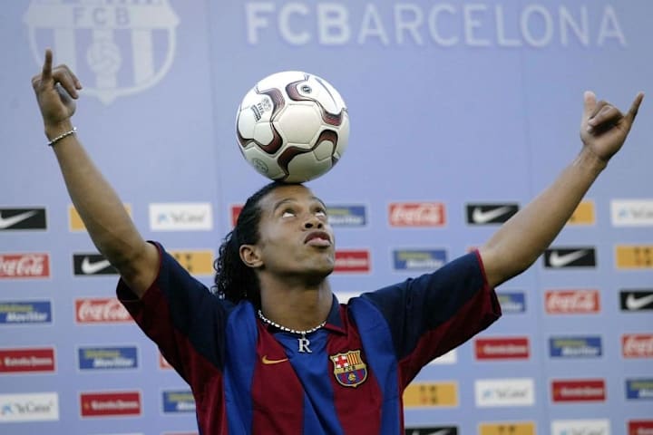 SOCCER-SPAIN-BARCELONA-RONALDINHO