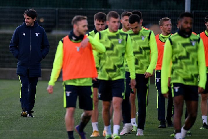 Simone Inzaghi durante un allenamento