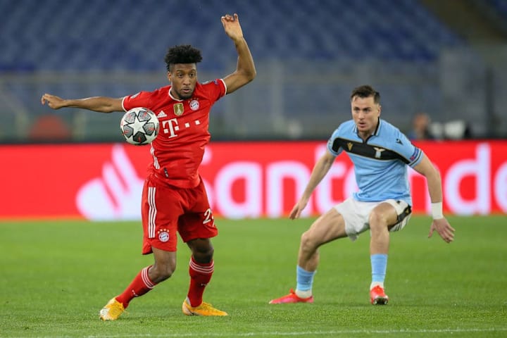 Patric in azione contro il Bayern Monaco