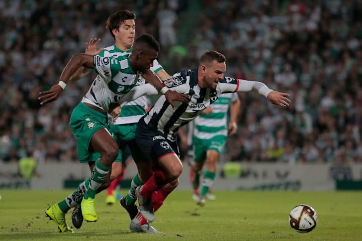 Santos Laguna v Monterrey - Playoffs Torneo Apertura 2019 Liga MX