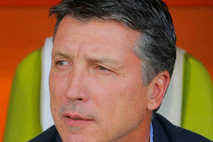 Siboldi siendo entrenador de Santos en la final ante Toluca.