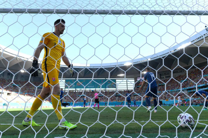 Martin Dubravka Eslováquia Gol contra