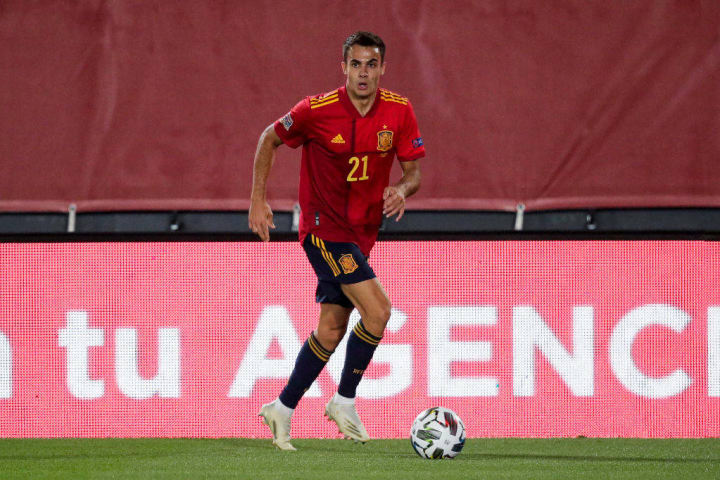 Reguilón cerca de la Premier League