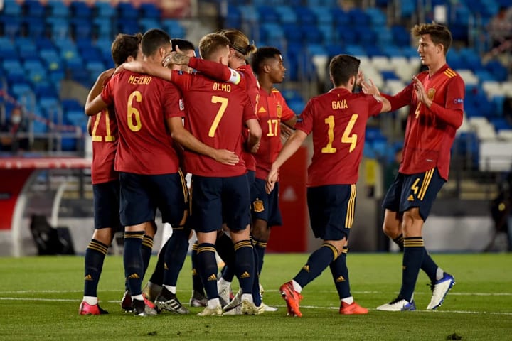 España se impuso 1-0 ante Suiza