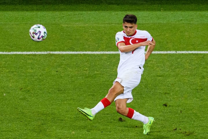 Cengiz Under