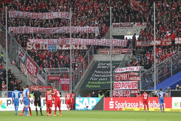 TOPSHOT-FBL-GER-BUNDESLIGA-HOFFENHEIM-BAYERN MUNICH TOPSHOT-FBL-GER-BUNDESLIGA-HOFFENHEIM-BAYERN MUNICH