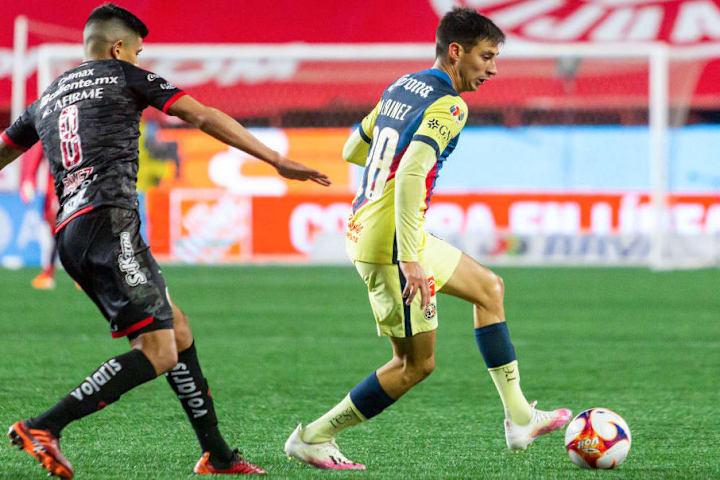 Esteban Pavez, Mauro Lainez