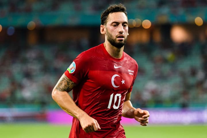 Hakan Calhanoglu