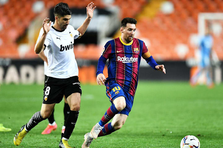 Lionel Messi, Carlos Soler