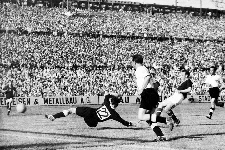WORLD CUP-1954-HUNGARY-GERMANY WORLD CUP-1954-HUNGARY-GERMANY