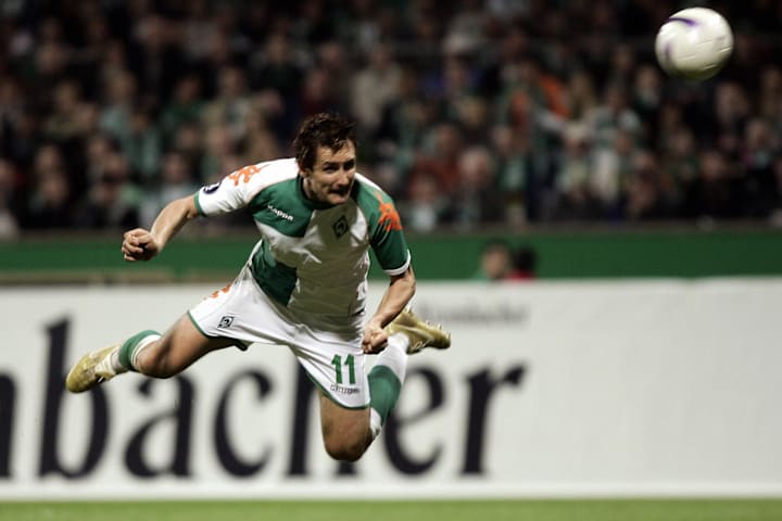 Werder Bremen's striker Miroslav Klose s...