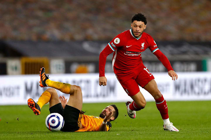 Alex Oxlade-Chamberlain, Joao Moutinho