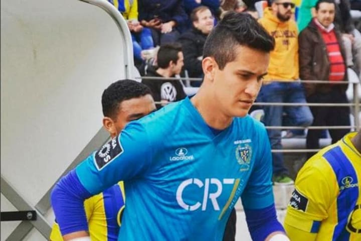 Raúl Gudiño en un partido con el Madeira de Portugal.