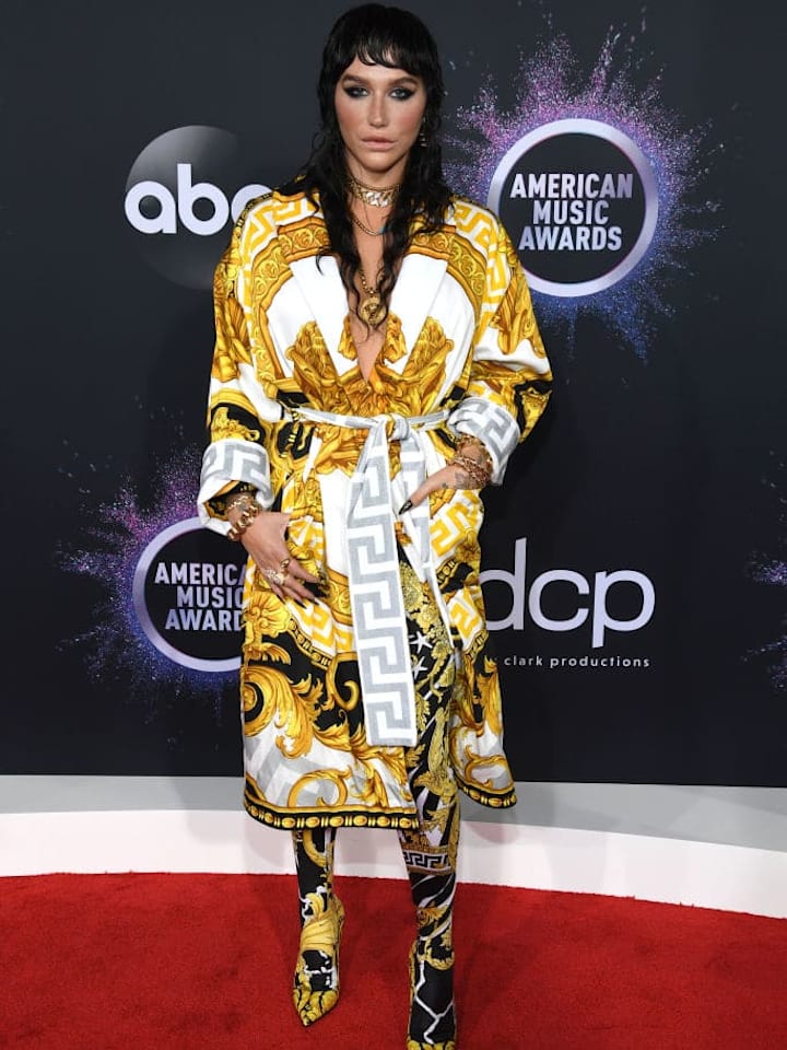 2019 American Music Awards - Red Carpet