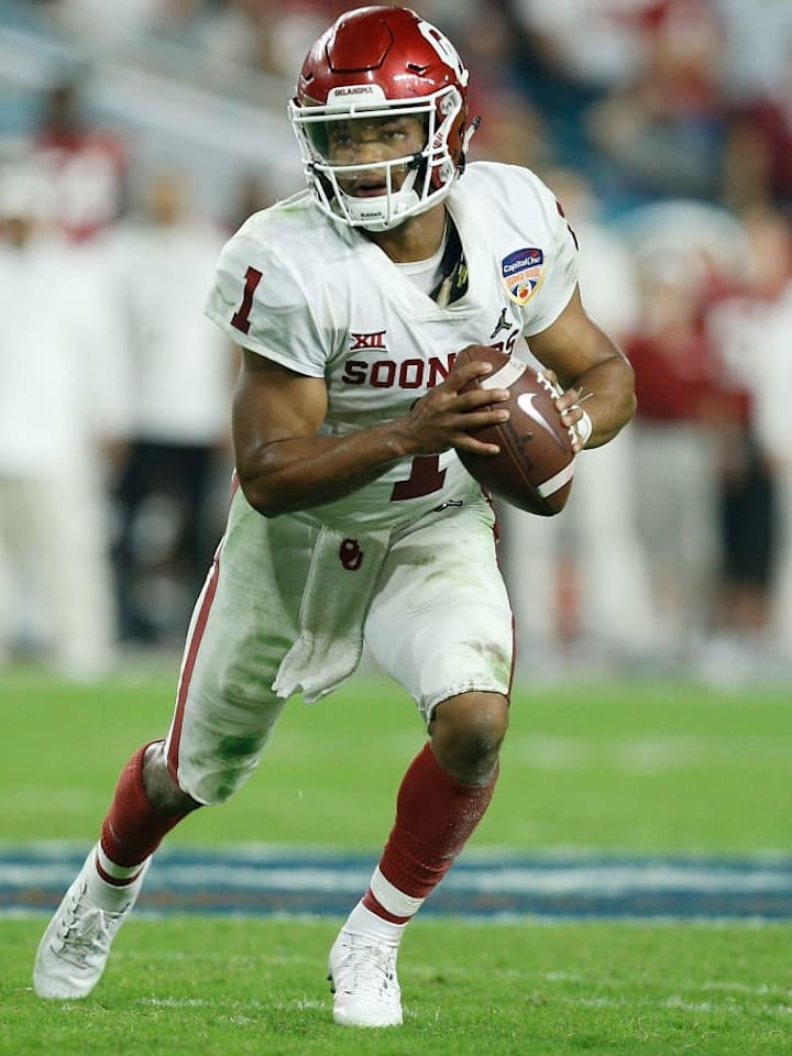College Football Playoff Semifinal at the Capital One Orange Bowl - Alabama v Oklahoma