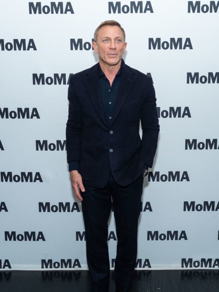 Daniel Craig