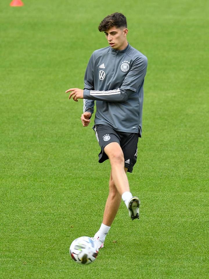 FBL-NATIONS-EUR-GER-TRAINING