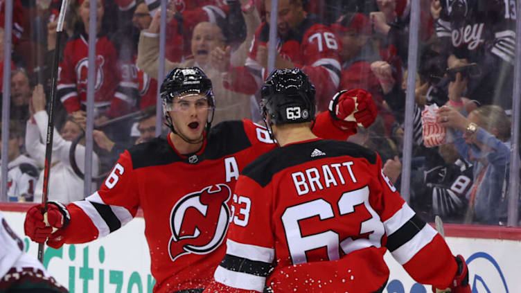 Arizona coyotes new jersey devils discount