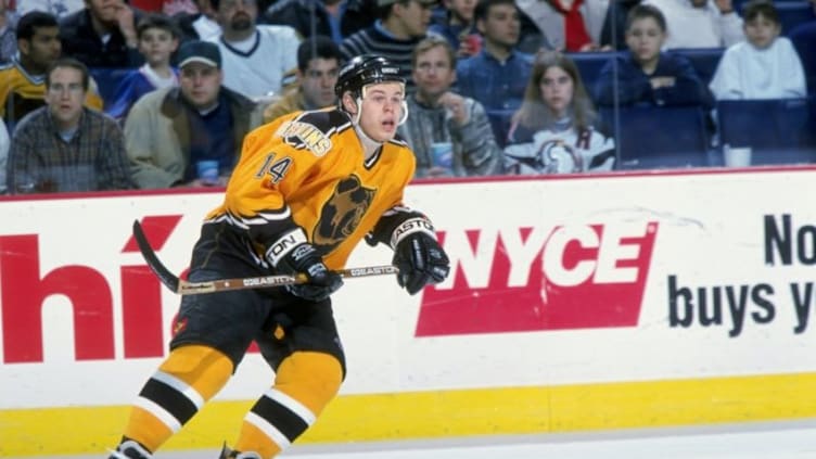 Boston bruins gold jersey sale