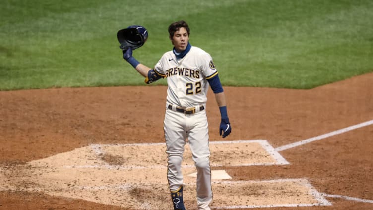 MILWAUKEE, WISCONSIN - AUGUST 31: Christian Yelich of the Milwaukee Brewers reacts after striking out. (Photo by Dylan Buell/Getty Images)