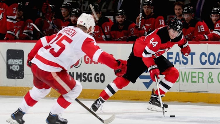 Detroit red wings green jersey store