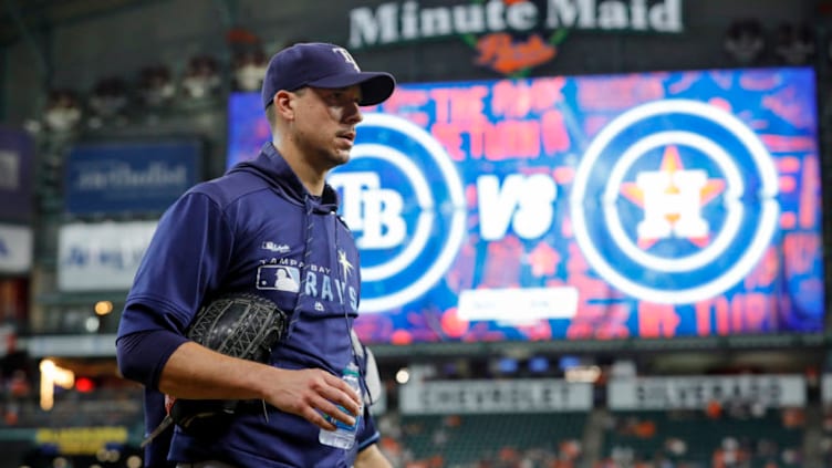 HOUSTON, TX - AUGUST 27: Charlie Morton of the Tampa Bay Rays walks to the dugout before the game. (Photo by Tim Warner/Getty Images)