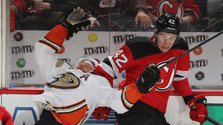 Anaheim ducks new jersey devils top