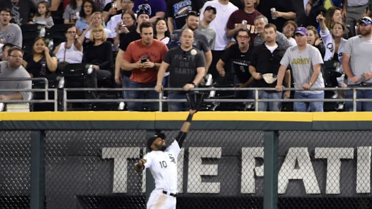 CHICAGO, IL - MAY 06: Austin Jackson #10 of the Chicago White Sox makes a catch on Byung Ho Park #52 of the Minnesota Twins during the sixth inning on May 6, 2016 at U. S. Cellular Field in Chicago, Illinois. (Photo by David Banks/Getty Images)