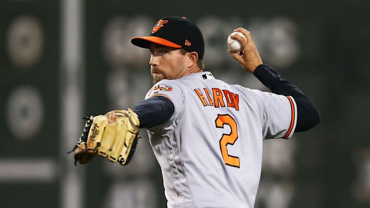 BOSTON, MA - MAY 01: J.J. Hardy #2 of the Baltmore Orioles throws to first base in the third inning of a game against the Boston Red Sox at Fenway Park on May 1, 2017 in Boston, Massachusetts. (Photo by Adam Glanzman/Getty Images)