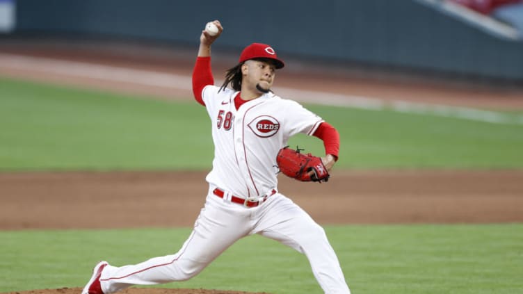 CINCINNATI, OH - AUGUST 11: Luis Castillo #58 of the Cincinnati Reds pitches during a game. (Photo by Joe Robbins/Getty Images)