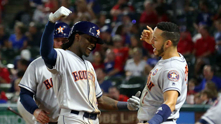 ARLINGTON, TX - SEPTEMBER 26: Cameron Maybin