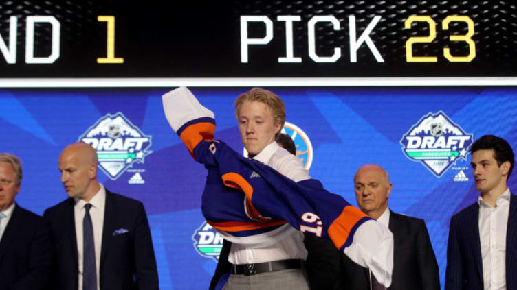 VANCOUVER, BRITISH COLUMBIA - JUNE 21: Simon Holmstrom reacts after being selected twenty-third overall by the New York Islanders during the first round of the 2019 NHL Draft at Rogers Arena on June 21, 2019 in Vancouver, Canada. (Photo by Bruce Bennett/Getty Images)