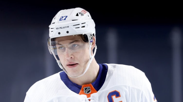 PHILADELPHIA, PENNSYLVANIA - JANUARY 30: Anders Lee #27 of the New York Islanders skates by during a time out in the third period against the Philadelphia Flyers at Wells Fargo Center on January 30, 2021 in Philadelphia, Pennsylvania.The Philadelphia Flyers defeated the New York Islanders 3-2 in overtime. (Photo by Tim Nwachukwu/Getty Images)