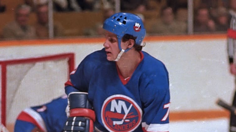 TORONTO, ON - MARCH 1: Stefan Persson #7 of the New York Islanders watches the play against the Toronto Maple Leafs at Maple Leaf Gardens in Toronto, Ontario, Canada on March 1, 1982. (Photo by Graig Abel Collection/Getty Images)