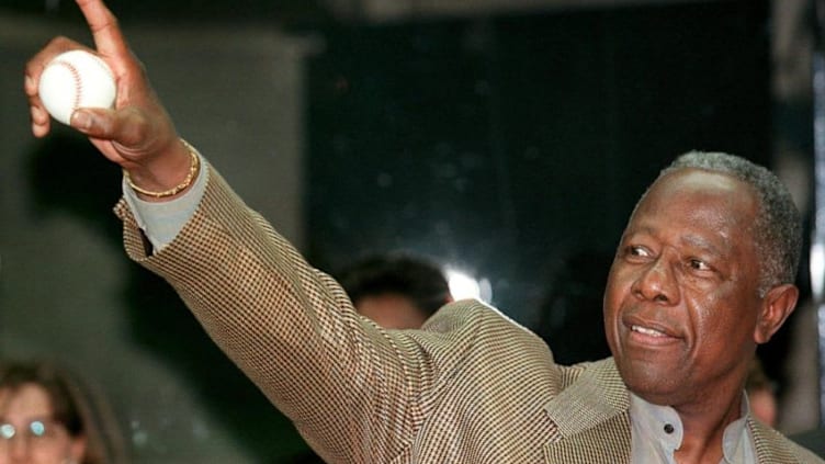 Hank Aaron (Photo by DAN LEVINE/AFP via Getty Images)