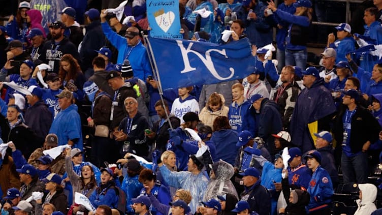 KANSAS CITY, MO - OCTOBER 27: A general view of Kansas City Royals fans prior to Game One of the 2015 World Series between the Kansas City Royals and the New York Mets at Kauffman Stadium on October 27, 2015 in Kansas City, Missouri. (Photo by Christian Petersen/Getty Images)