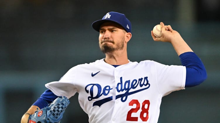 Sep 5, 2022; Los Angeles, California, USA; Los Angeles Dodgers starting pitcher Andrew Heaney (28) throws to the plate in the second inning against the San Francisco Giants at Dodger Stadium. Mandatory Credit: Jayne Kamin-Oncea-USA TODAY Sports