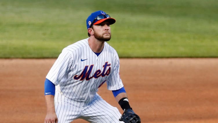 NEW YORK, NEW YORK - JULY 14: (NEW YORK DAILIES OUT) Jed Lowrie #4 of the New York Mets in action during an intra squad game at Citi Field on July 14, 2020 in New York City. (Photo by Jim McIsaac/Getty Images)