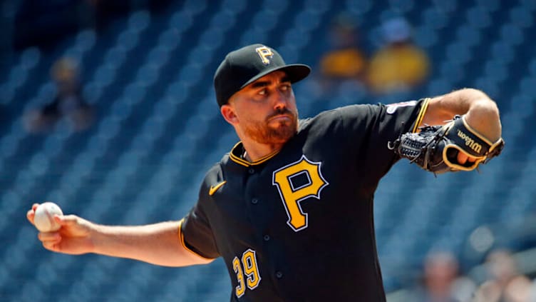 PITTSBURGH, PA - JUNE 05: Zach Thompson #39 of the Pittsburgh Pirates pitches in the first inning against the Arizona Diamondbacks during the game at PNC Park on May 5, 2022 in Pittsburgh, Pennsylvania. (Photo by Justin K. Aller/Getty Images)