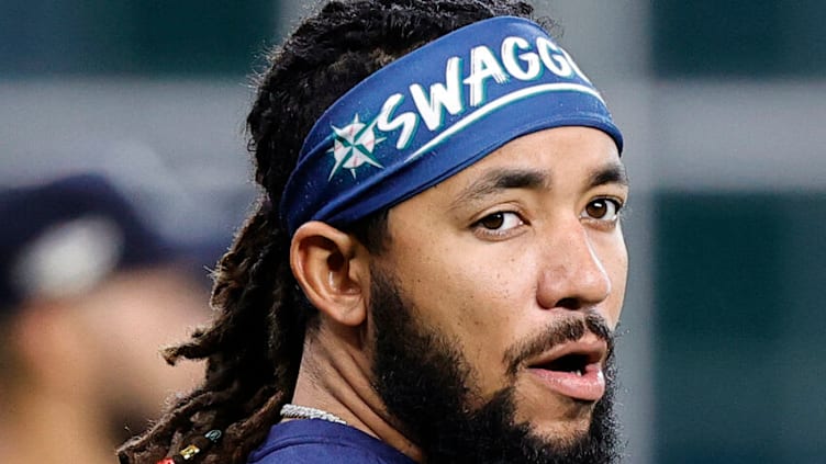 HOUSTON, TEXAS - OCTOBER 13: J.P. Crawford #3 of the Seattle Mariners before playing the Houston Astros in the Division Series at Minute Maid Park on October 13, 2022 in Houston, Texas. (Photo by Bob Levey/Getty Images)