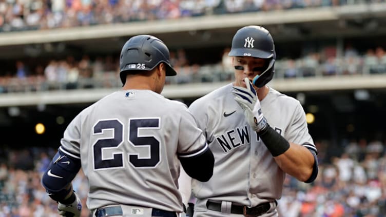 NEW YORK, NY - JULY 26: Aaron Judge #99 of the New York Yankees reacts after hitting a home run during the first inning against the New York Mets at Citi Field on July 26, 2022 in New York City. (Photo by Adam Hunger/Getty Images)